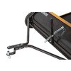 Balayeuse à gazon et ramasseur de feuilles à brosses tractable - Largeur de 122 cm - Bac de 413 litres Torros