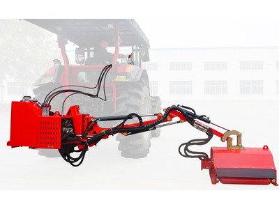 Broyeur d'accotement à fléaux 80 cm avec large déport hydraulique sur bras – Inclinable à la verticale - Cardan et attelage trois points Torros