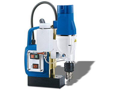 Avec fraise à carotter en option