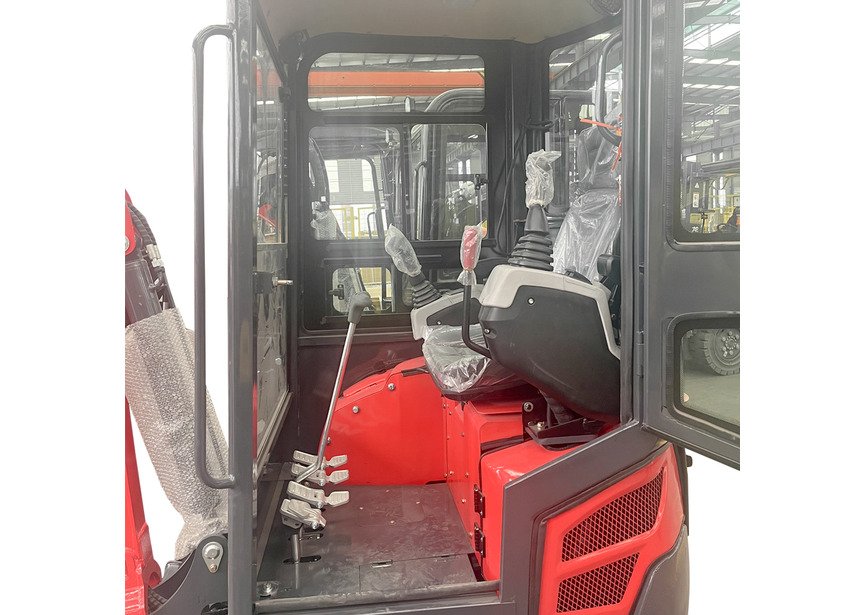 Mini-pelle 1,8 tonnes avec cabine moteur Kubota 10,2 kW 3 cylindres avec bras pivotant et train de chenilles extensible MW Tools - 12