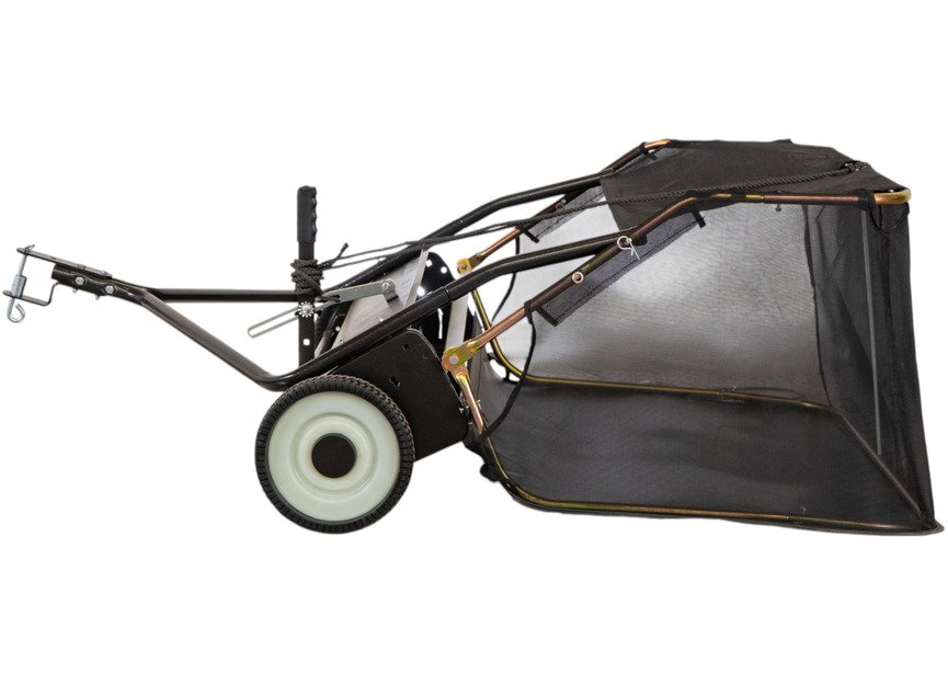 Balayeuse à gazon et ramasseur de feuilles à brosses tractable - Largeur de 122 cm - Bac de 413 litres Torros - 6