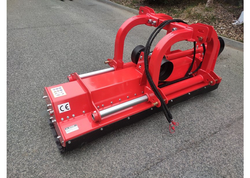 Broyeur à fléaux 198 cm - Double attelage avant/arrière - Déport hydraulique 450 mm - Pour tracteur 45 à 60 CV - Cardan inclus Torros