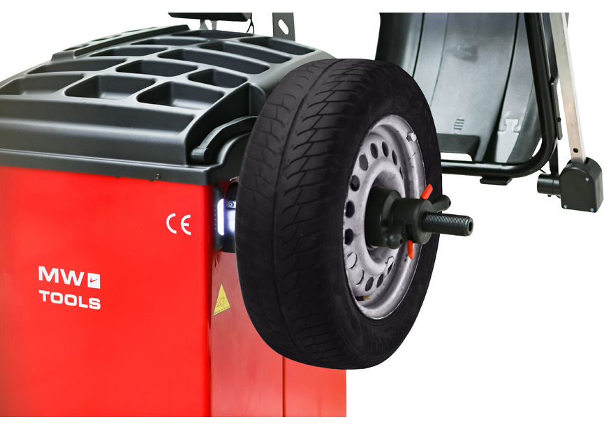 Équilibreuse de roue voiture automatique professionelle 220V  MW Tools - 5