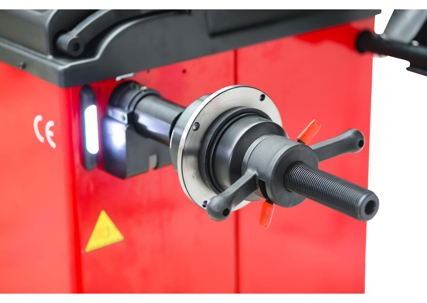 Équilibreuse de roue voiture automatique professionelle 220V  MW Tools - 3