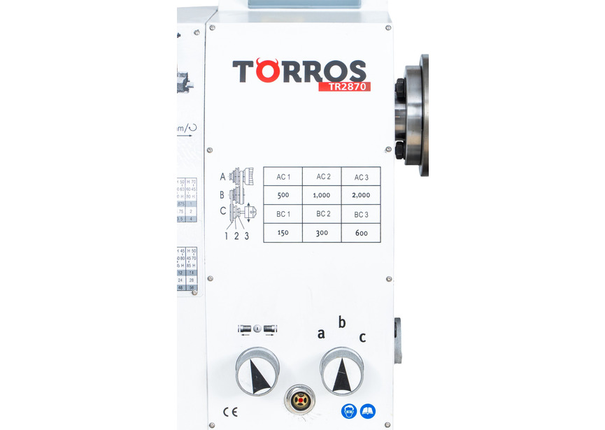 Tour à métaux d'établi hauteur des pointes 140 mm entre-pointes 700 mm alésage 26 mm 0,85 kW 230V 6 vitesses Torros - 6