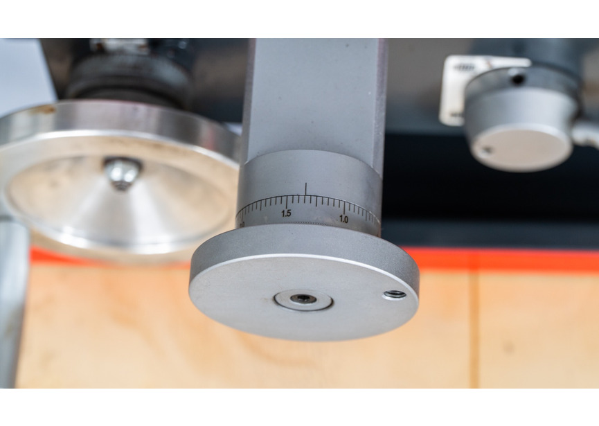 Tour à métaux d'établi hauteur des pointes 140 mm entre-pointes 700 mm alésage 26 mm 0,85 kW 230V 6 vitesses Torros - 11